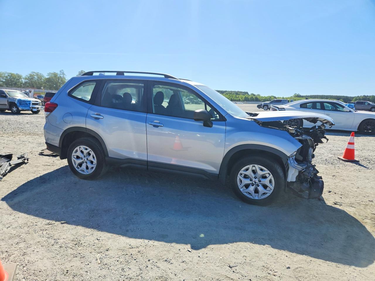 2021 SUBARU FORESTER photo 10