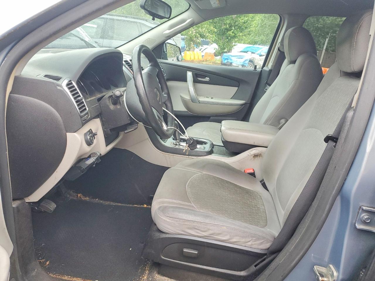 2007 GMC ACADIA SLE photo 13