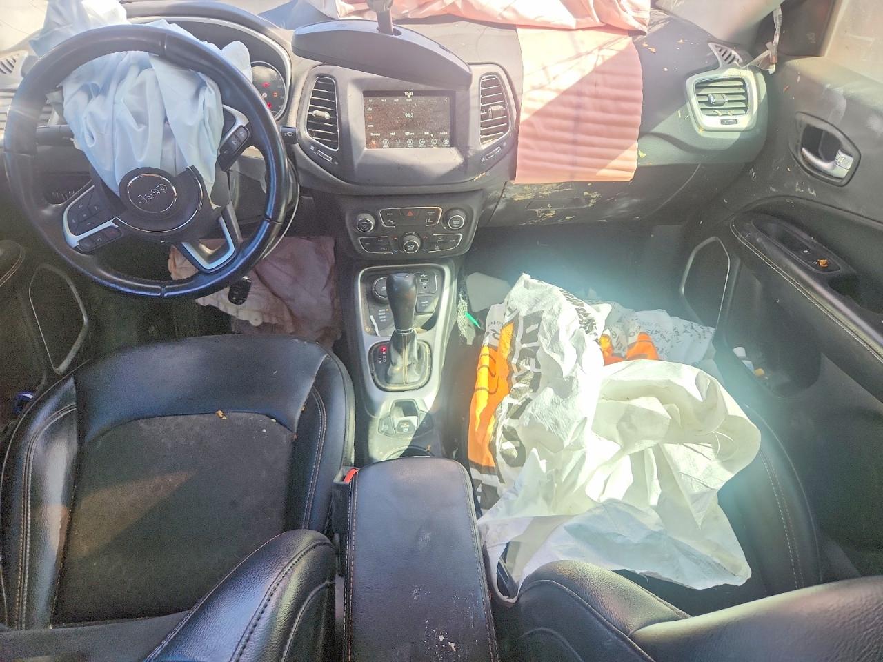2021 JEEP COMPASS LATITUDE photo 22