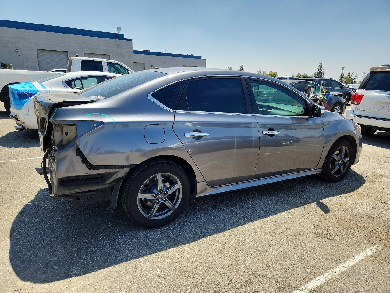 2019 NISSAN SENTRA SR photo 5