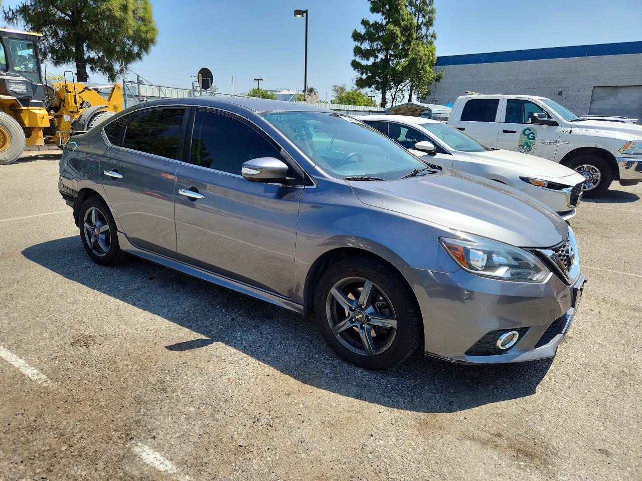 2019 NISSAN SENTRA SR photo 7