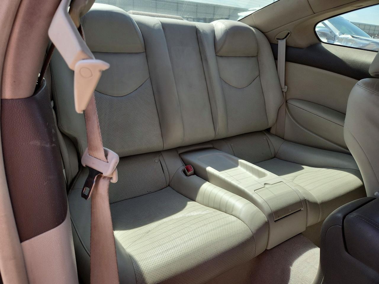 2011 INFINITI G37 COUPE BASE photo 19