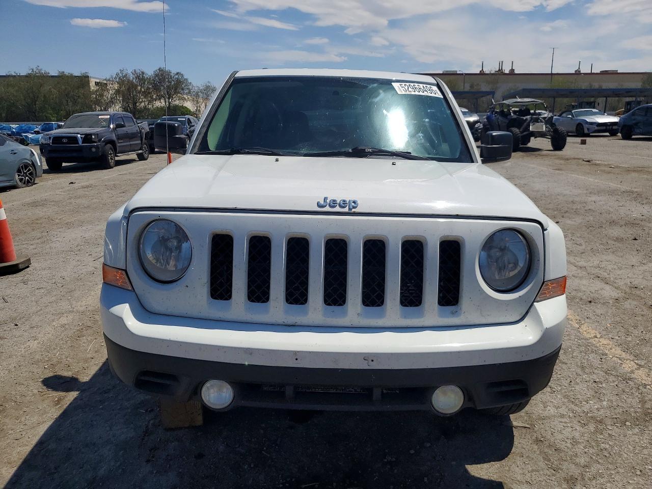2014 JEEP PATRIOT LATITUDE photo 13