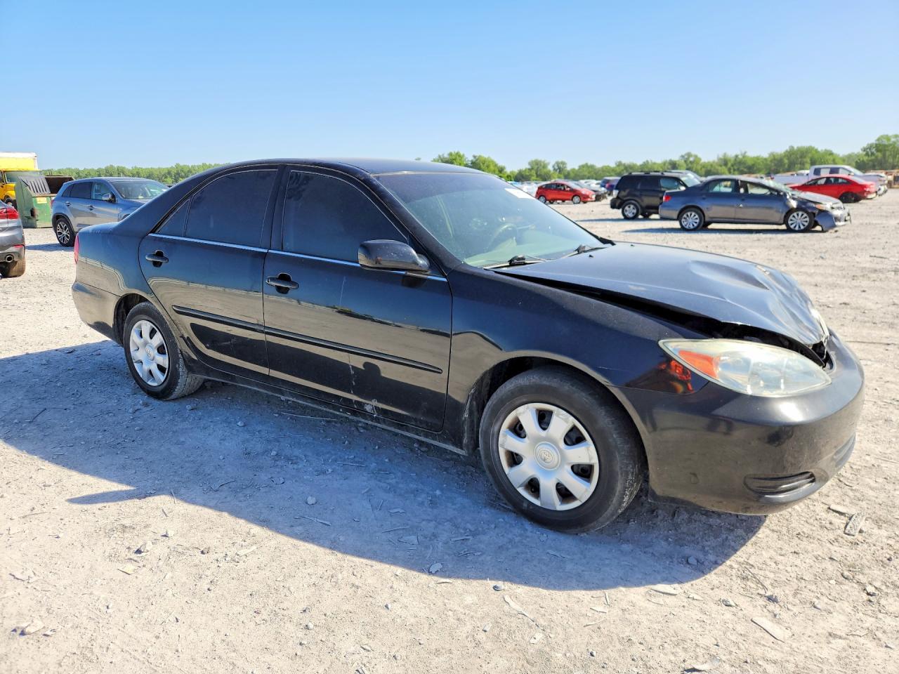 2004 TOYOTA CAMRY LE photo 7