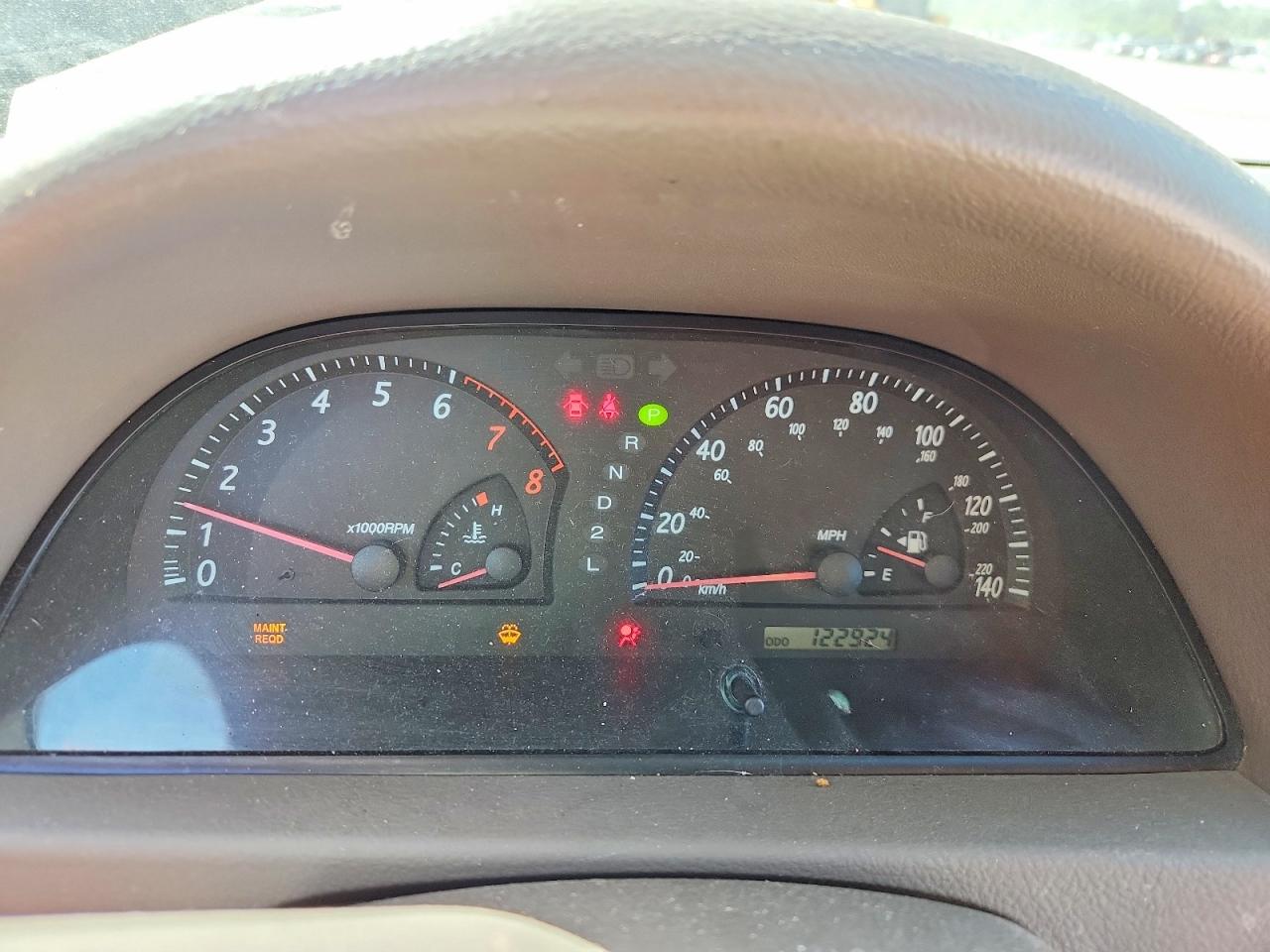 2004 TOYOTA CAMRY LE photo 17