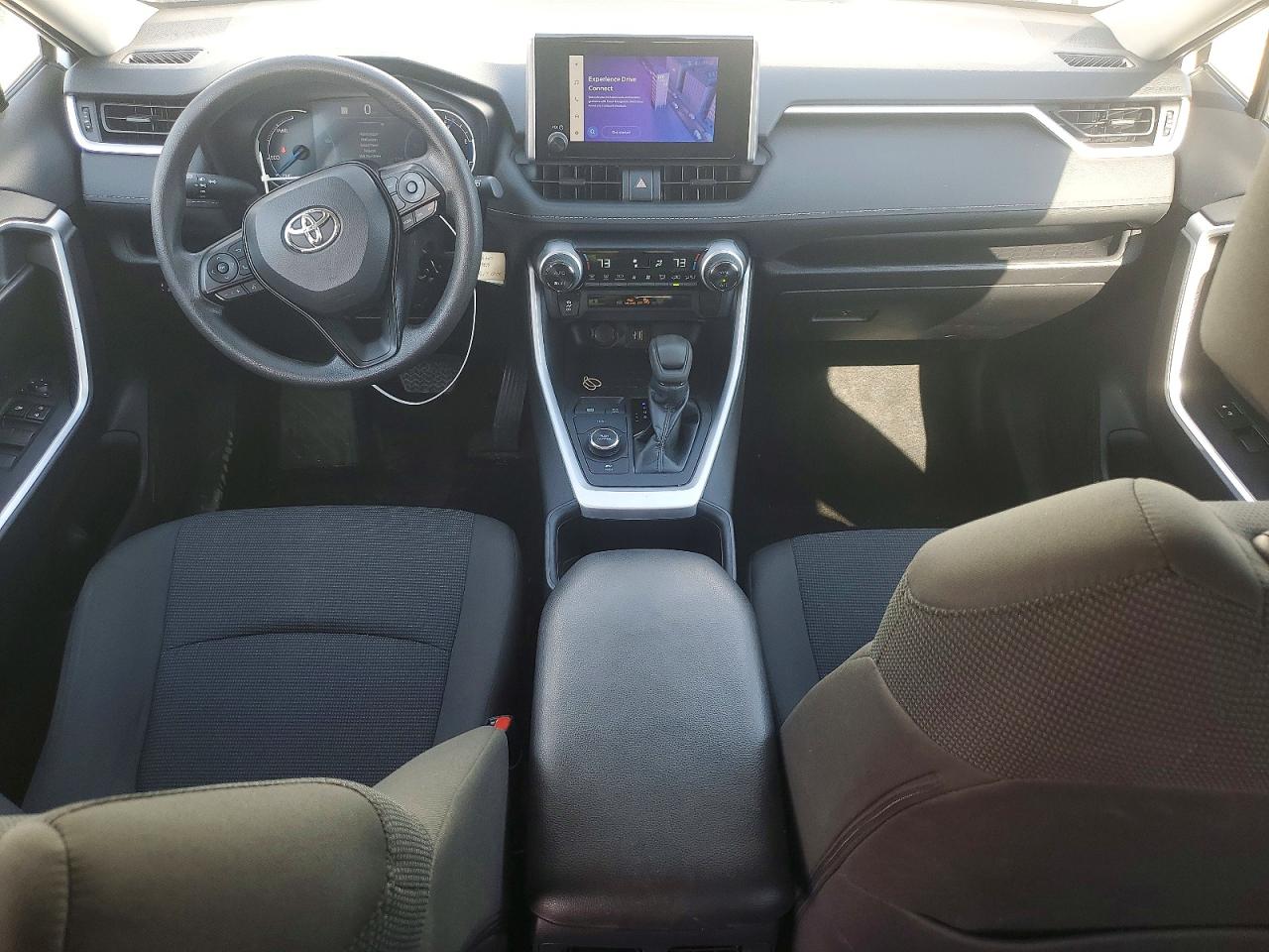 2024 TOYOTA RAV4 LE photo 15