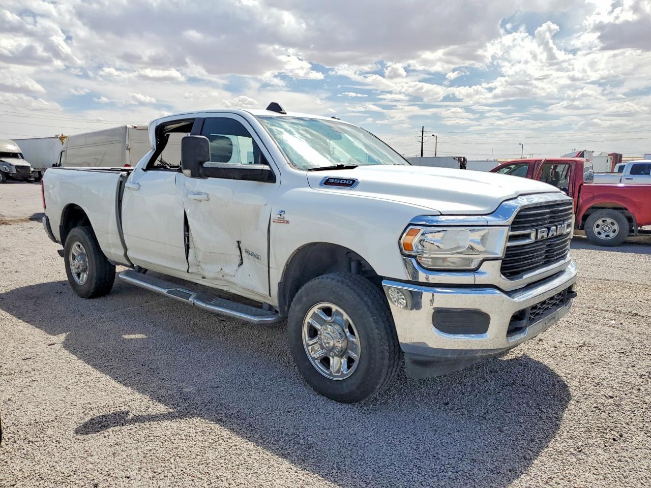 2021 RAM 3500 BIG HORN photo 7