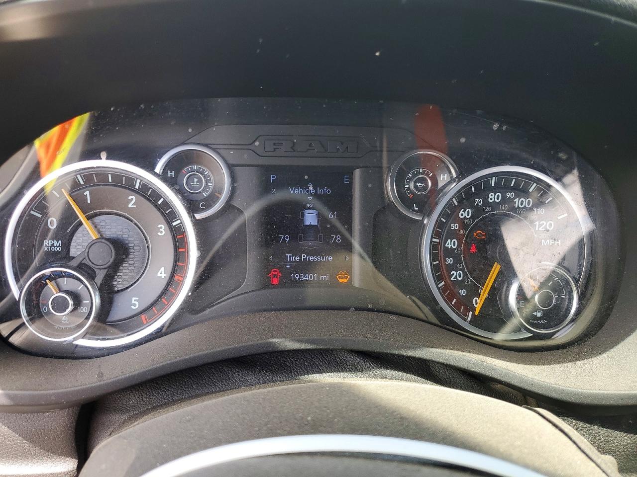 2021 RAM 3500 BIG HORN photo 17