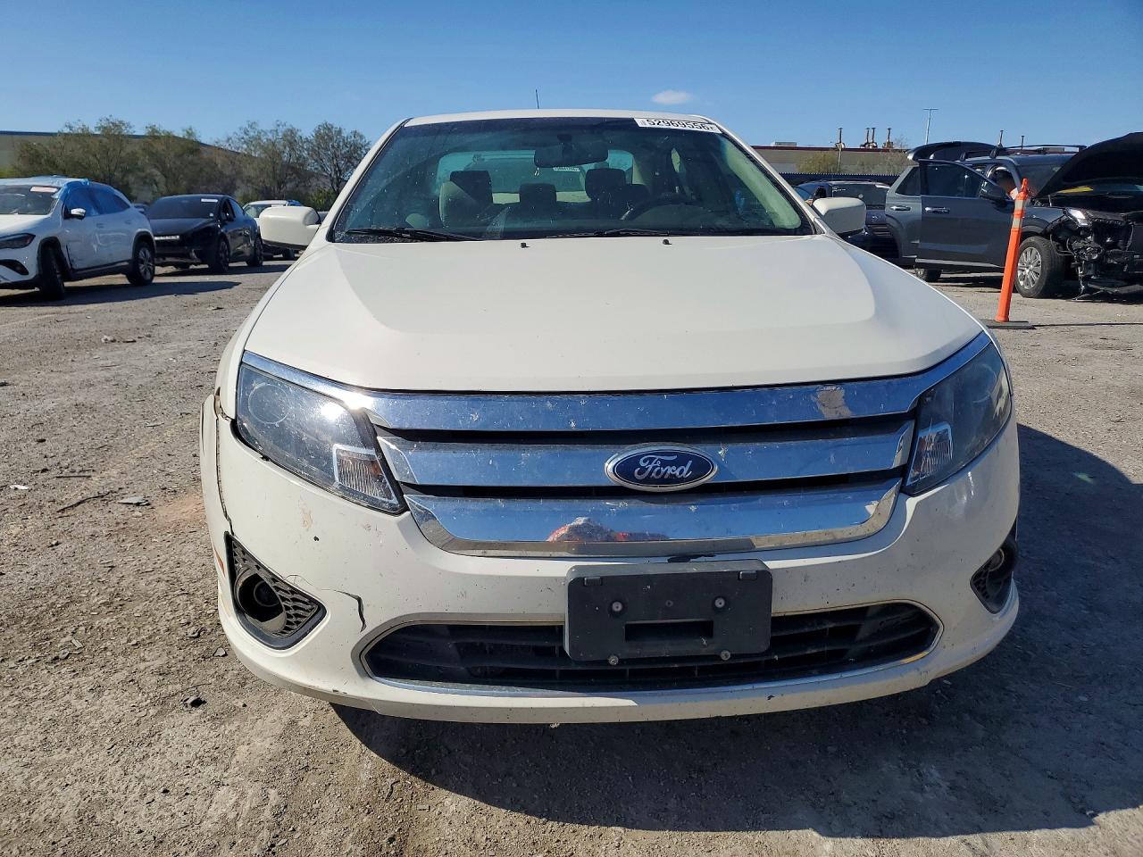2012 FORD FUSION SE photo 5
