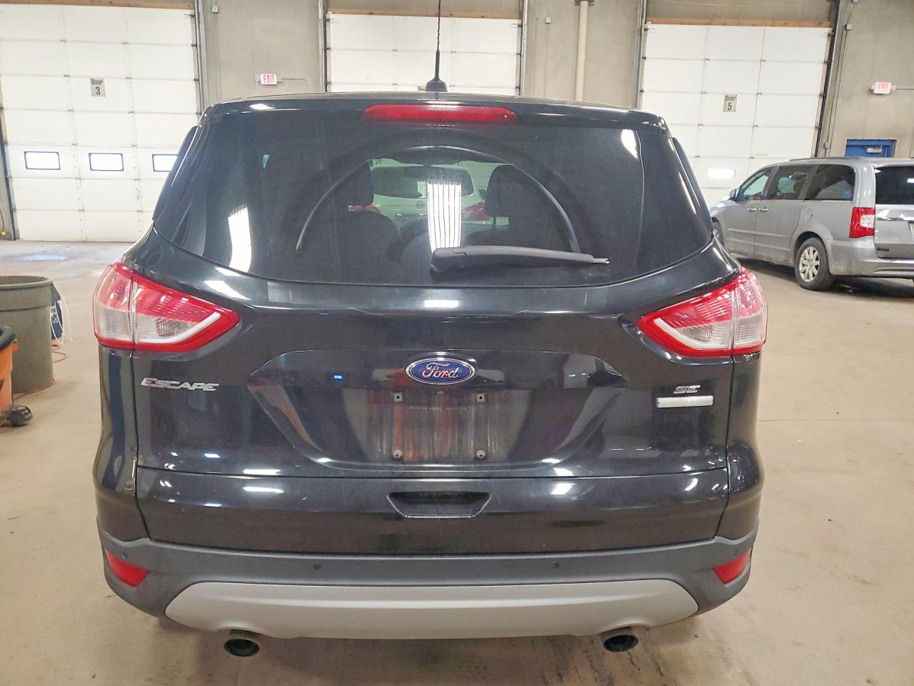 2016 FORD ESCAPE SE photo 16