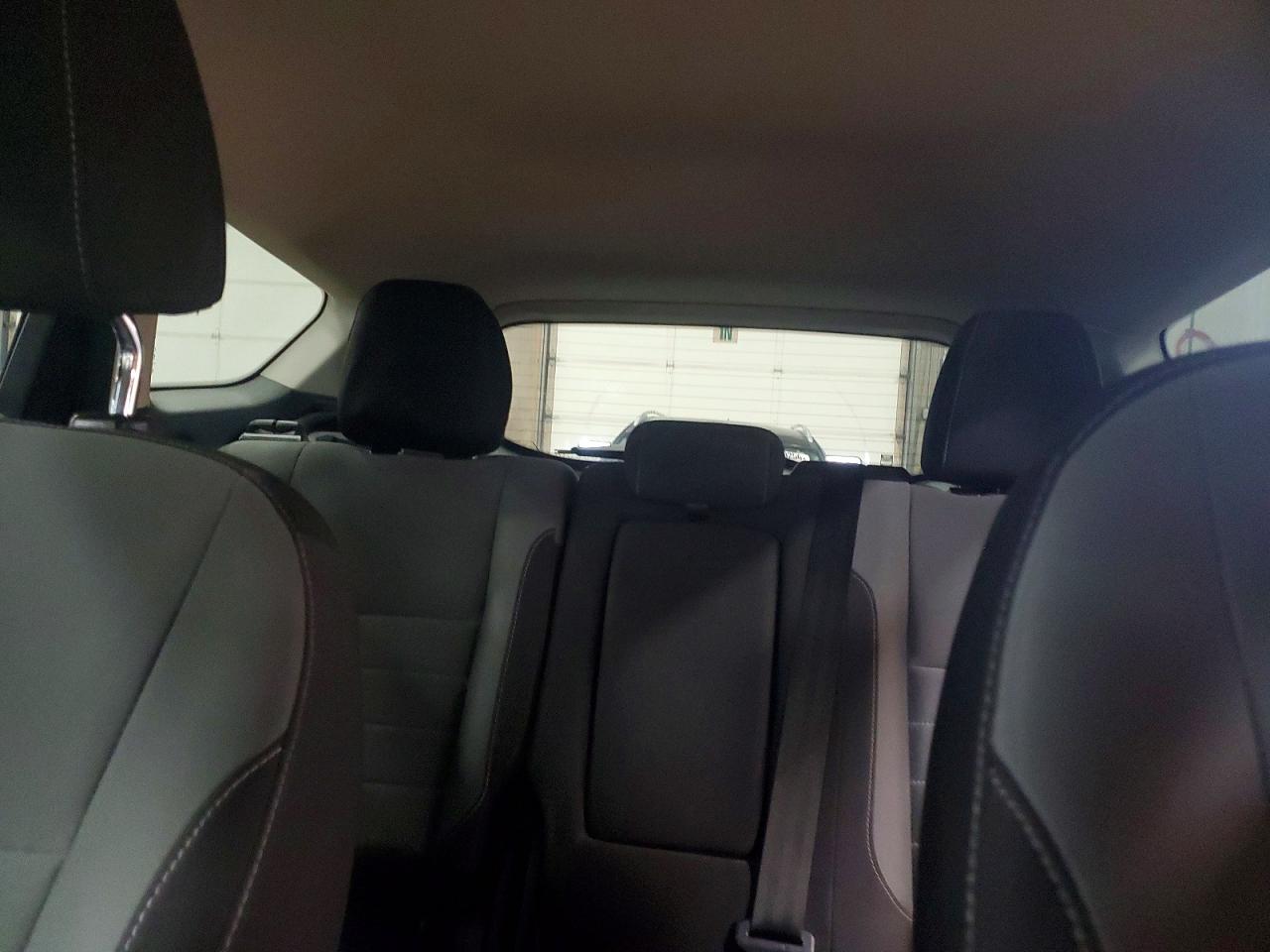 2016 FORD ESCAPE SE photo 28