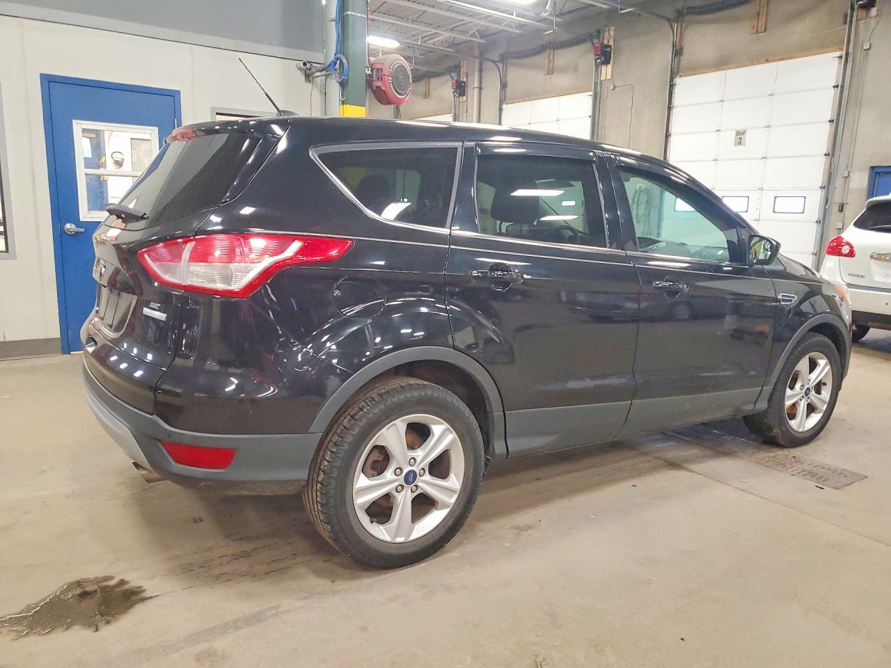 2016 FORD ESCAPE SE photo 7