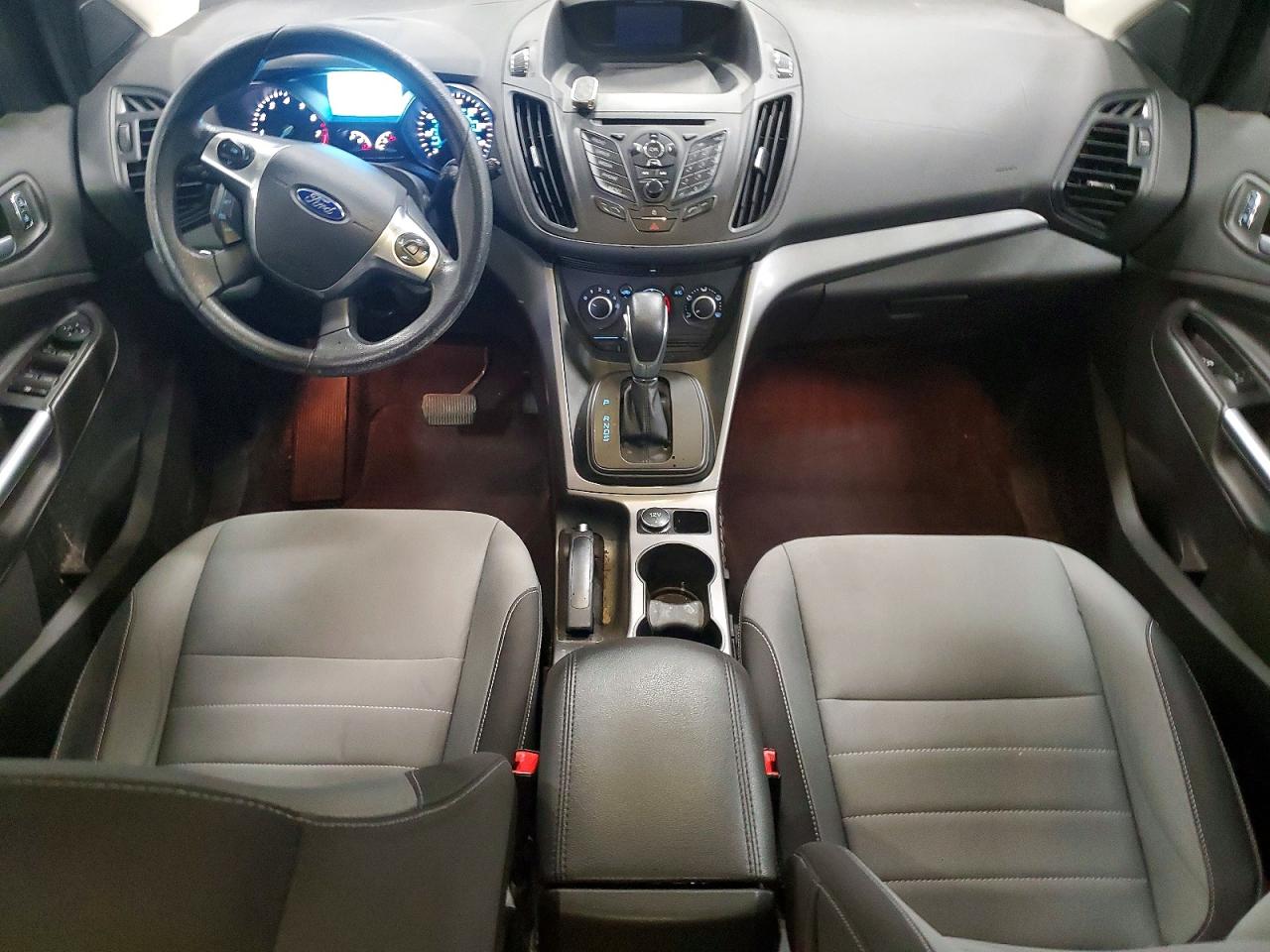2016 FORD ESCAPE SE photo 22