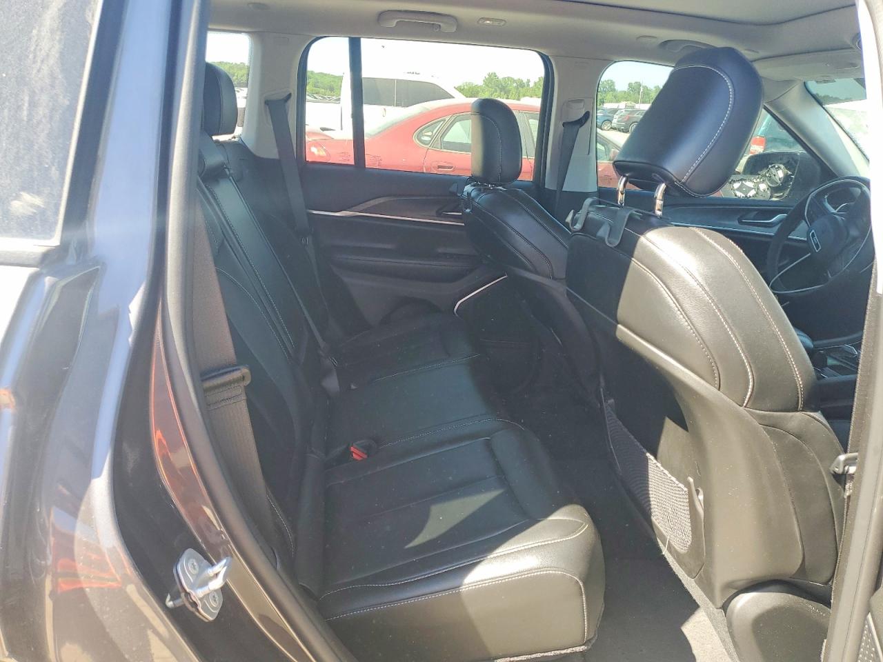 2022 JEEP GRAND CHEROKEE LIMITED 4XE photo 31