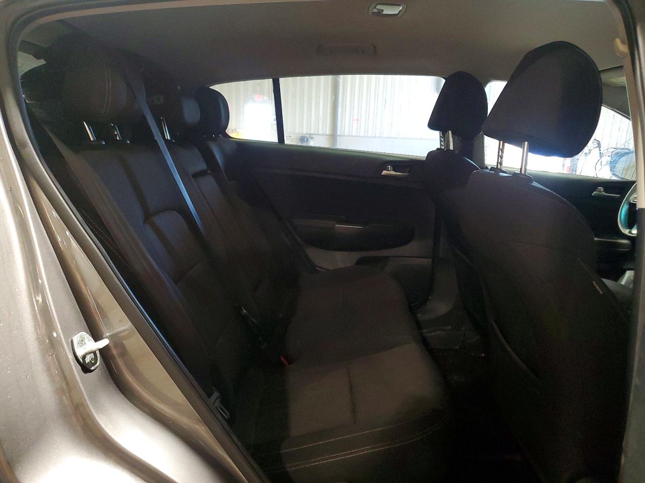 2019 KIA SPORTAGE LX photo 31