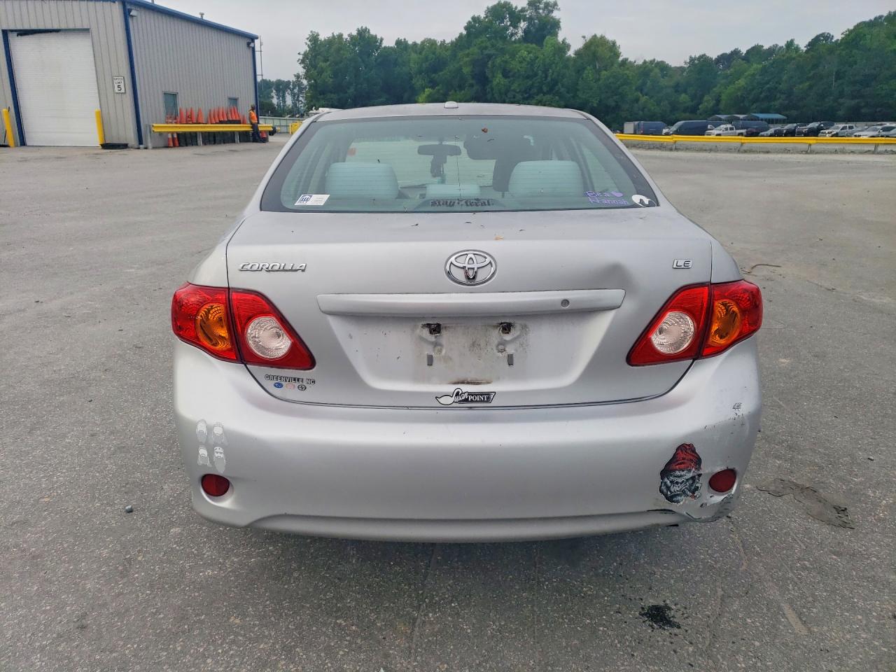 2010 TOYOTA COROLLA LE photo 11