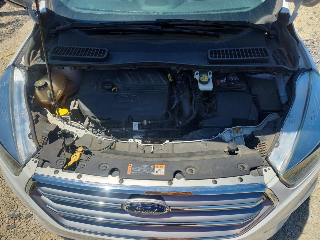 2017 FORD ESCAPE SE photo 11