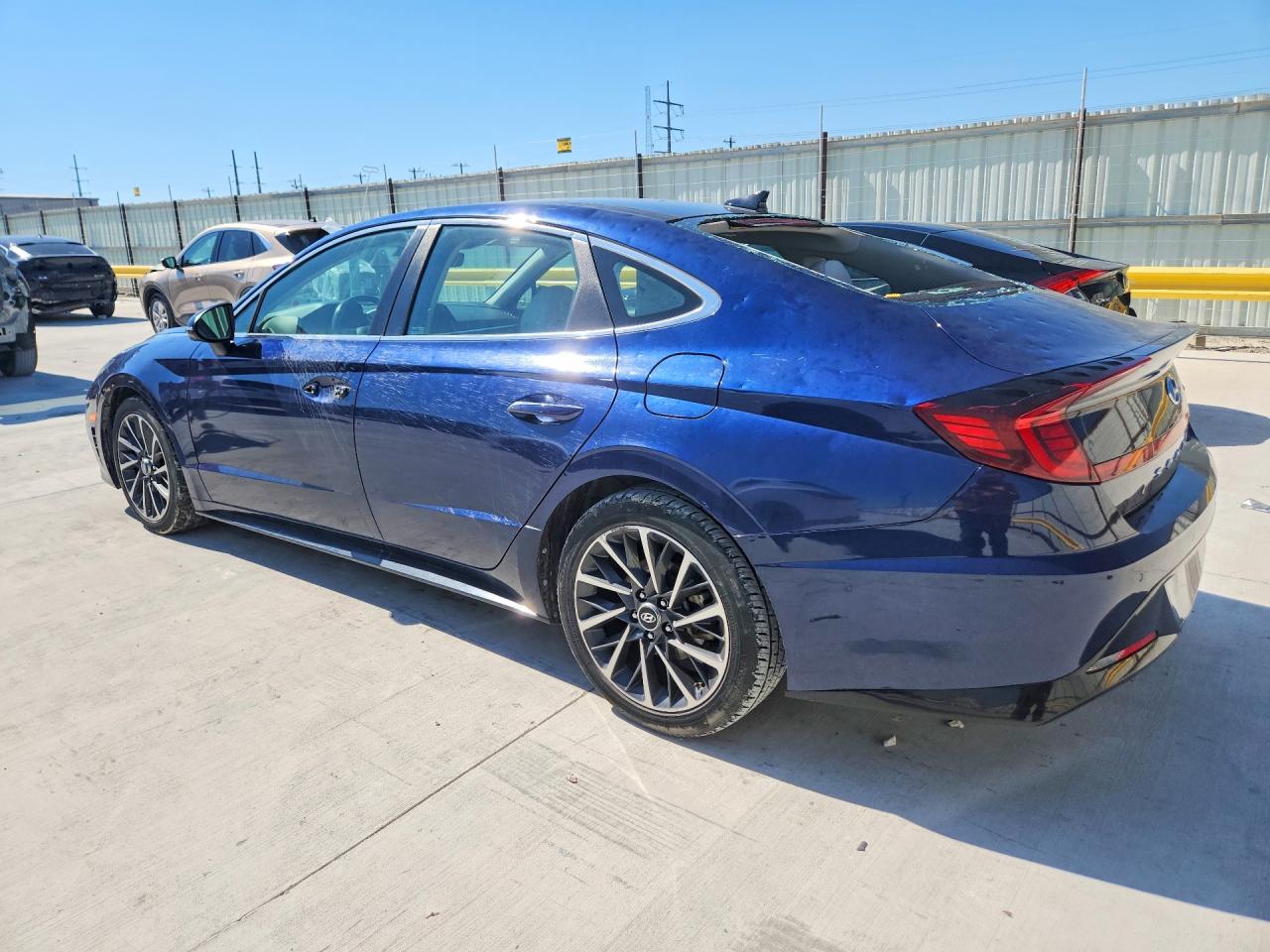 2020 HYUNDAI SONATA LIMITED photo 2