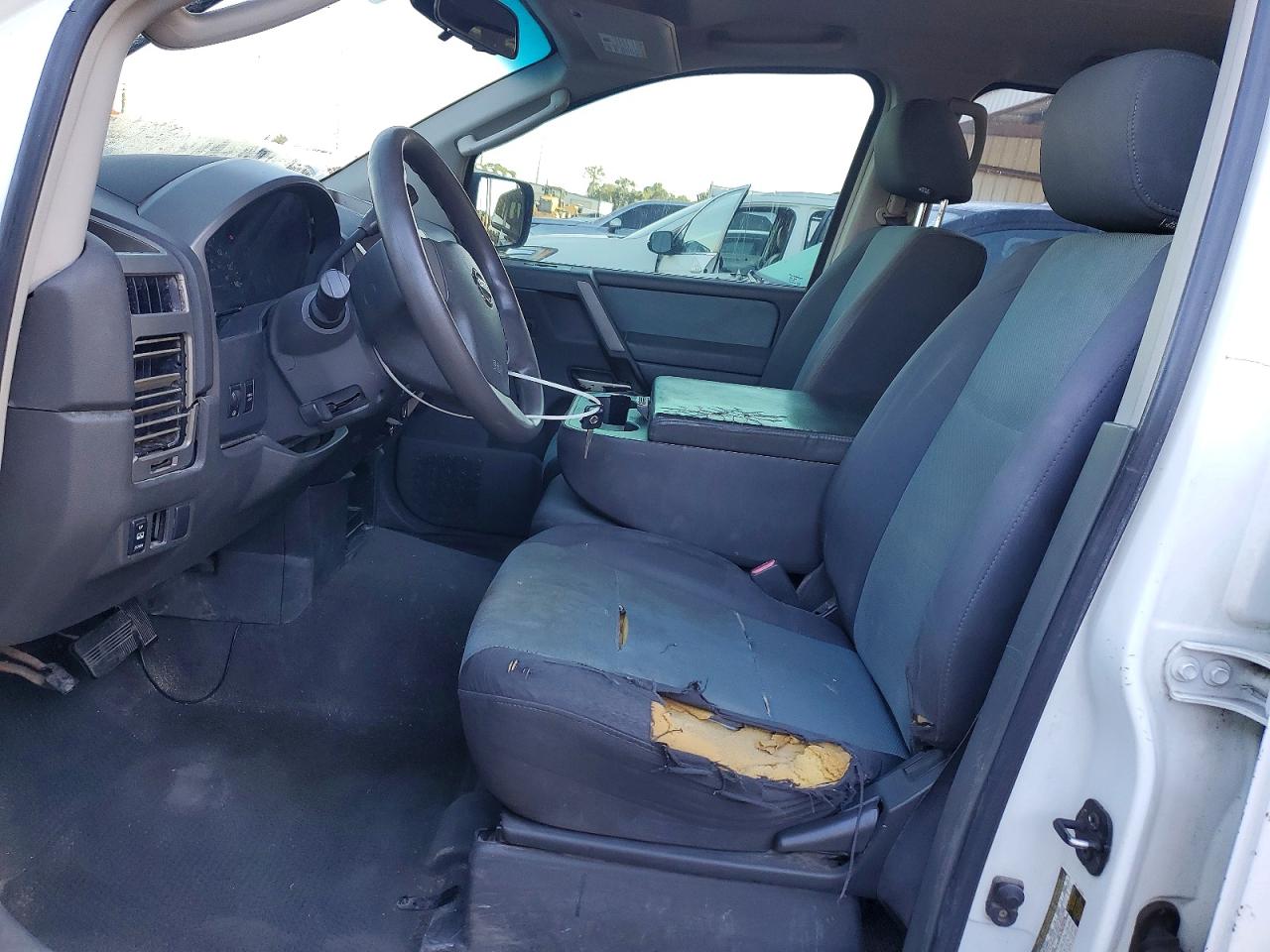 2006 NISSAN TITAN XE photo 7