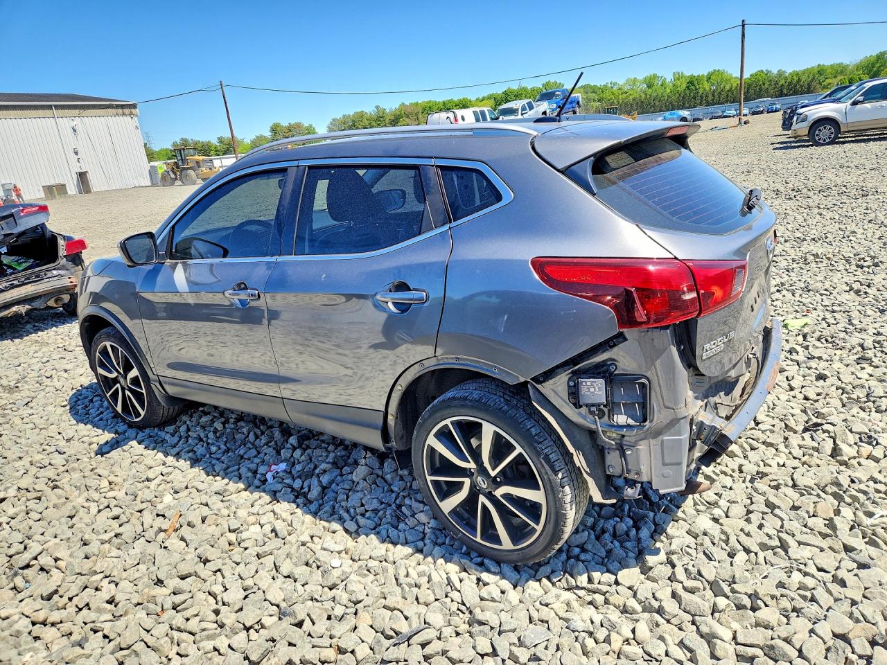 2018 NISSAN ROGUE SPORT SL photo 2