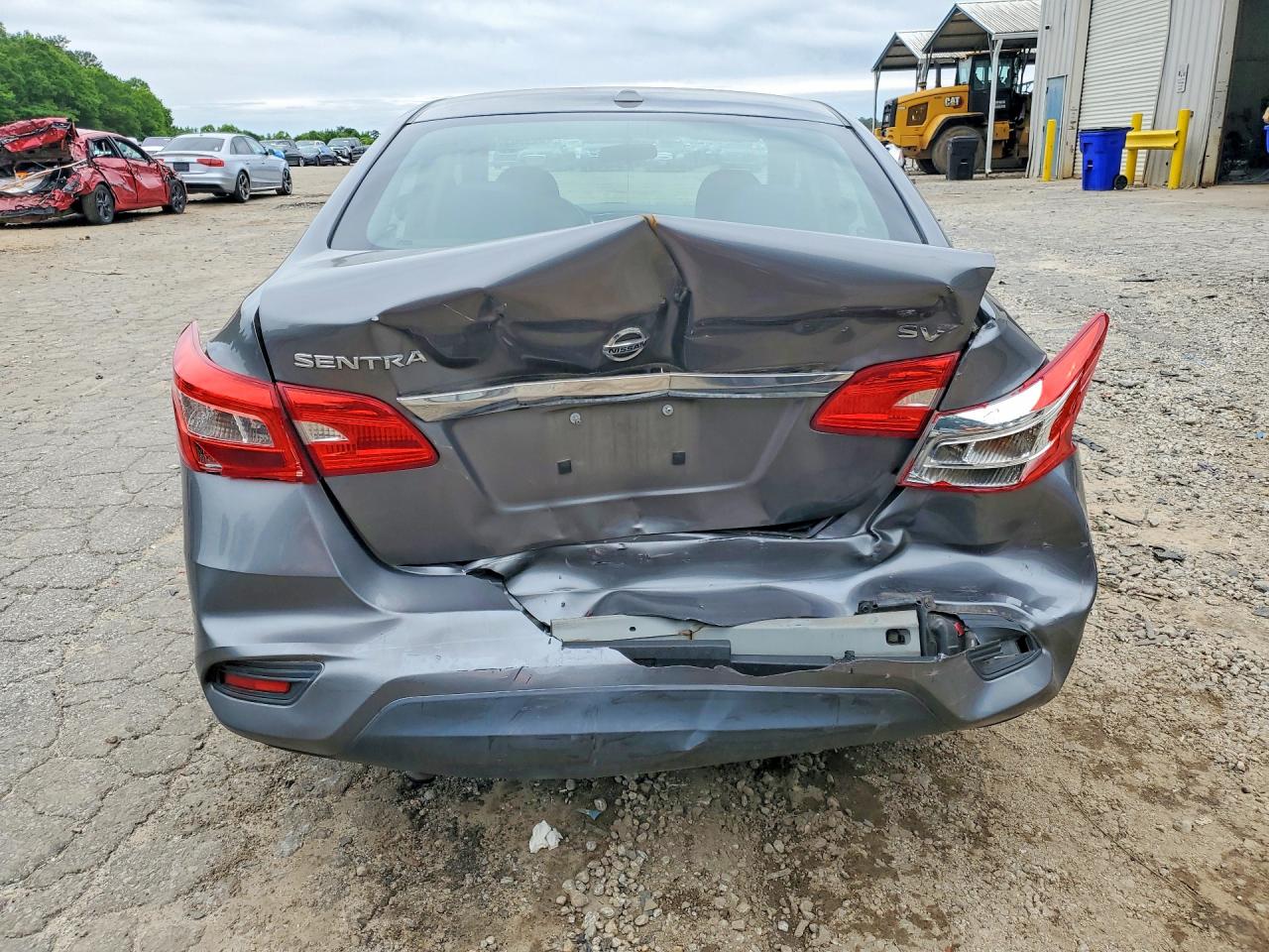 2019 NISSAN SENTRA SV photo 11