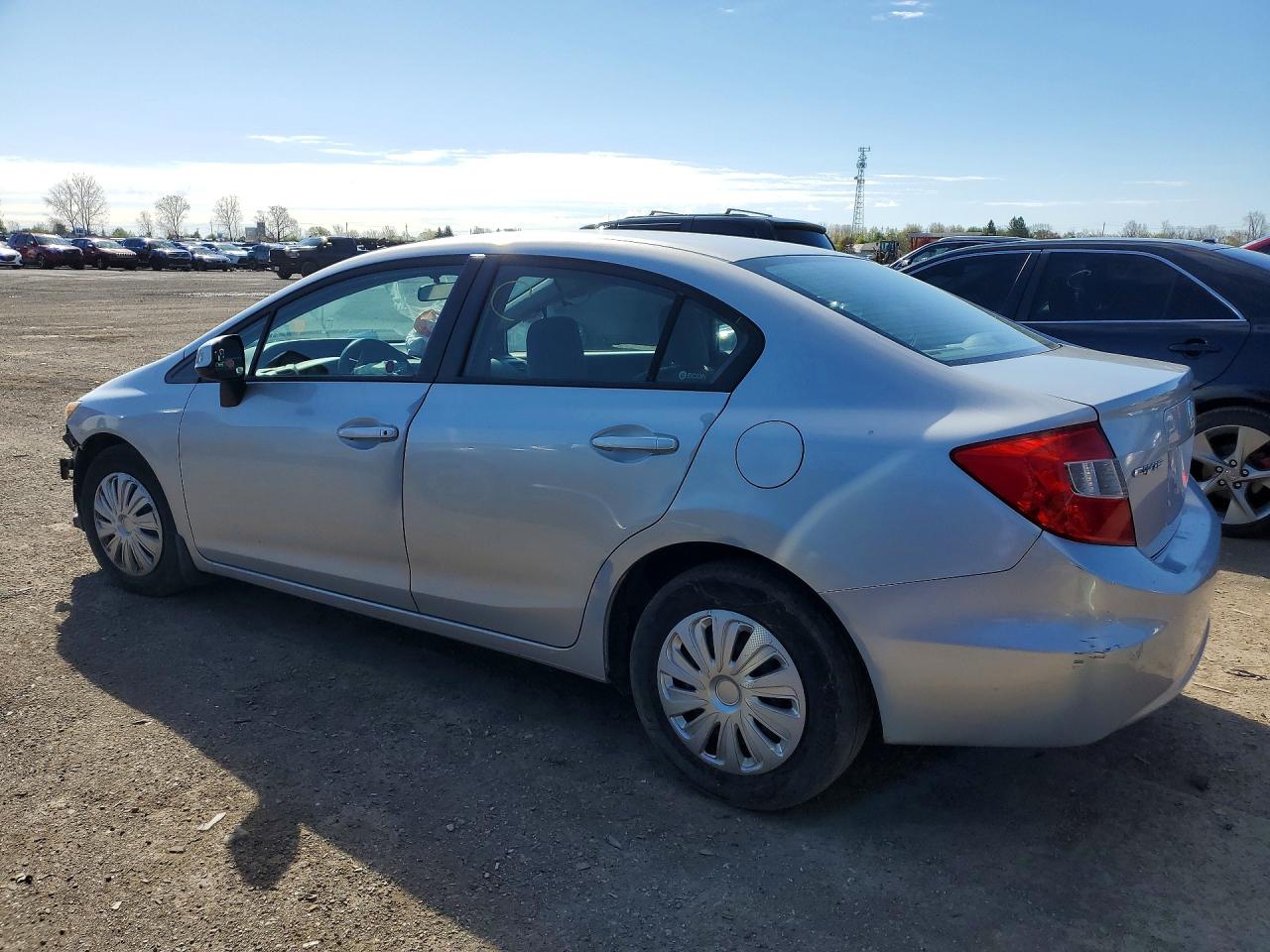 2012 HONDA CIVIC LX photo 4