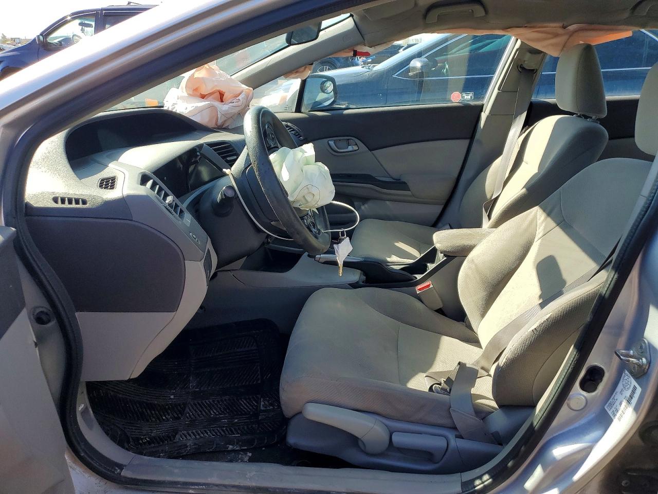 2012 HONDA CIVIC LX photo 19