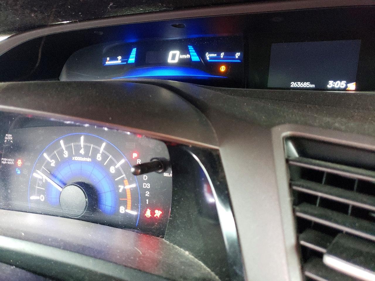2012 HONDA CIVIC LX photo 25