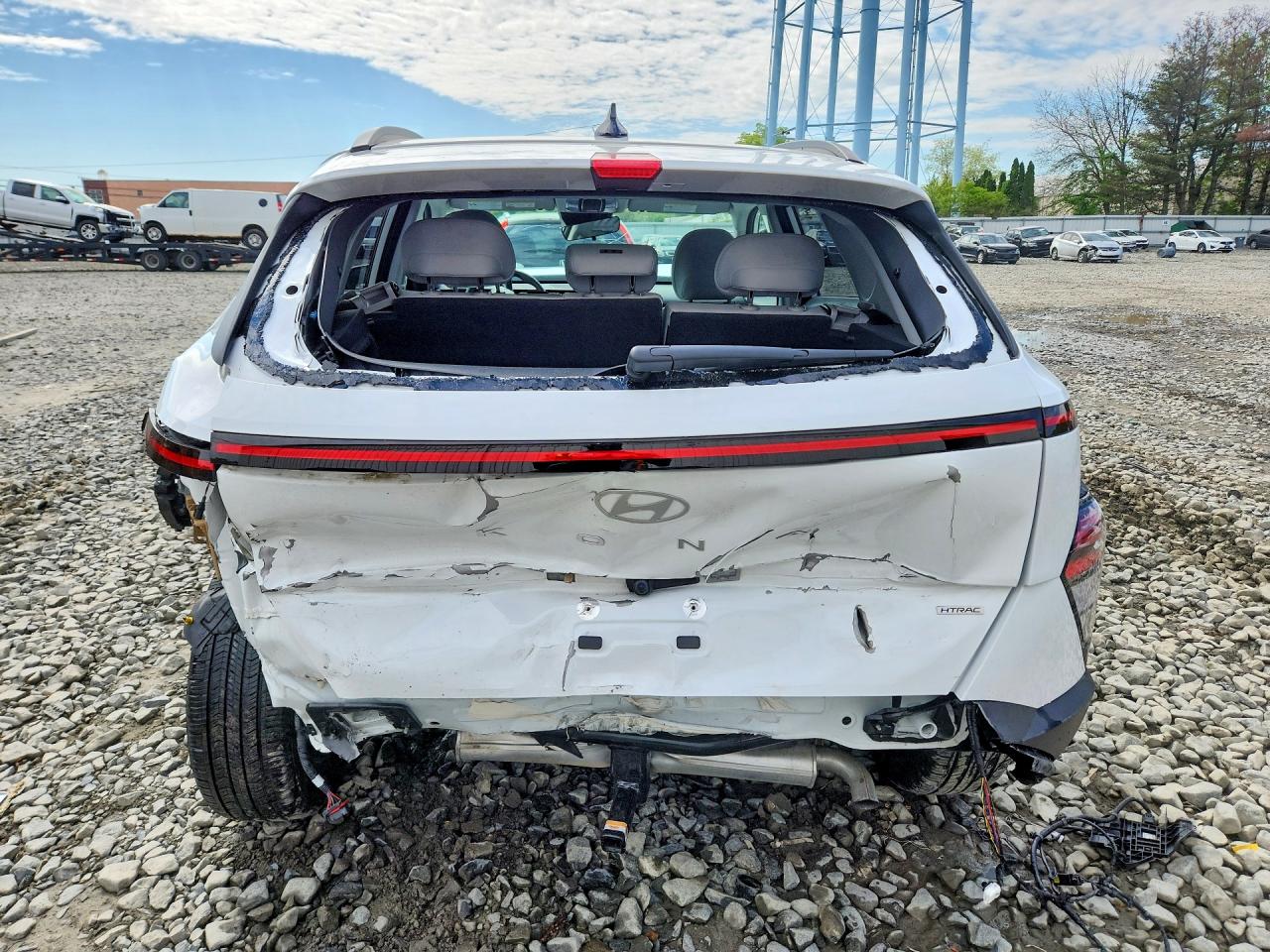 2025 HYUNDAI KONA SEL photo 6