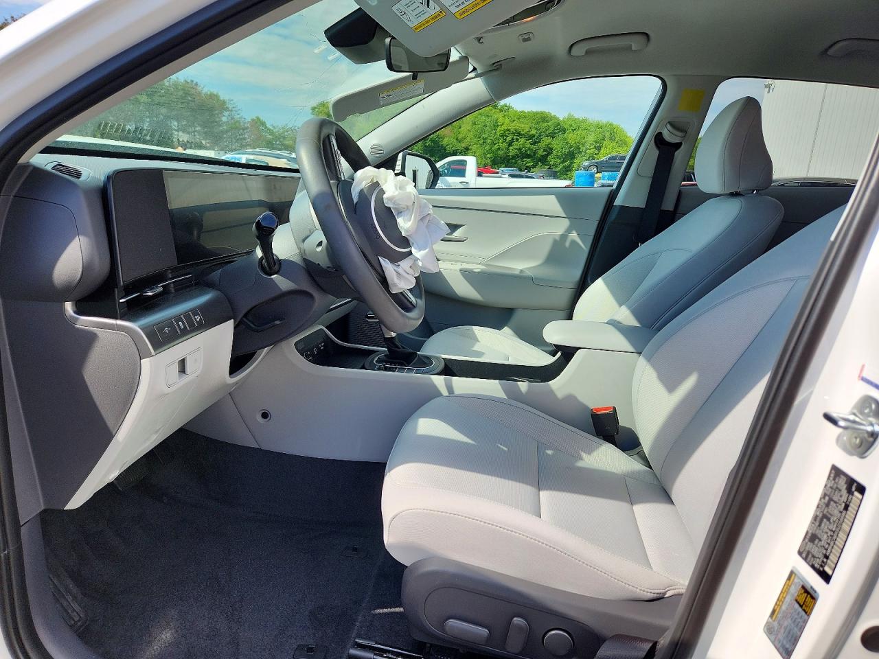 2025 HYUNDAI KONA SEL photo 7