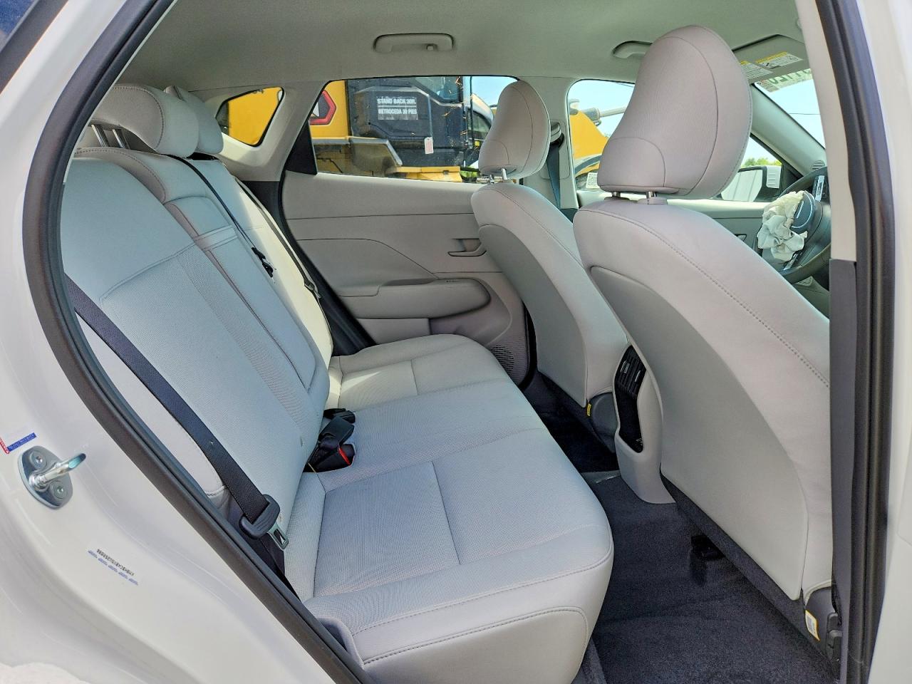 2025 HYUNDAI KONA SEL photo 10