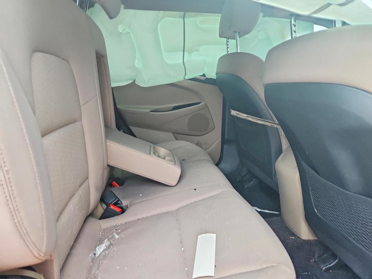 2019 HYUNDAI TUCSON SE photo 21