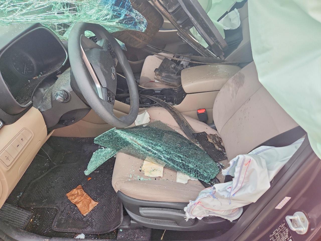 2019 HYUNDAI TUCSON SE photo 13