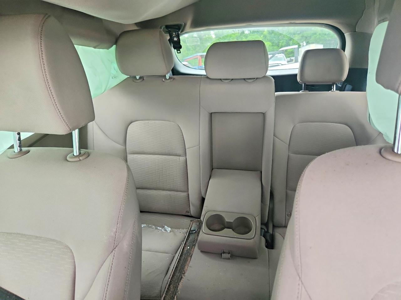 2019 HYUNDAI TUCSON SE photo 19