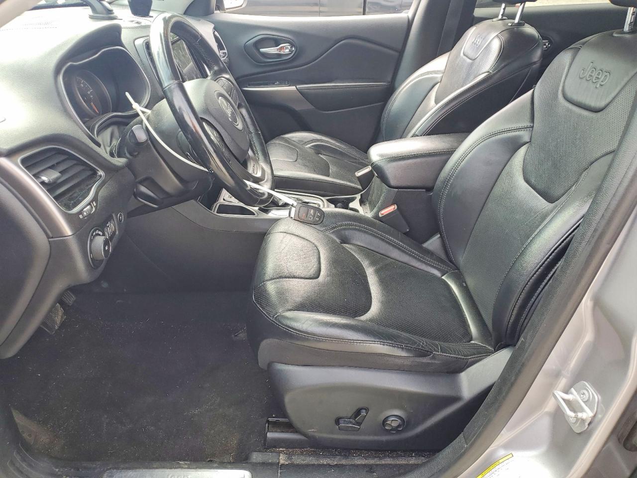 2019 JEEP CHEROKEE LIMITED photo 7