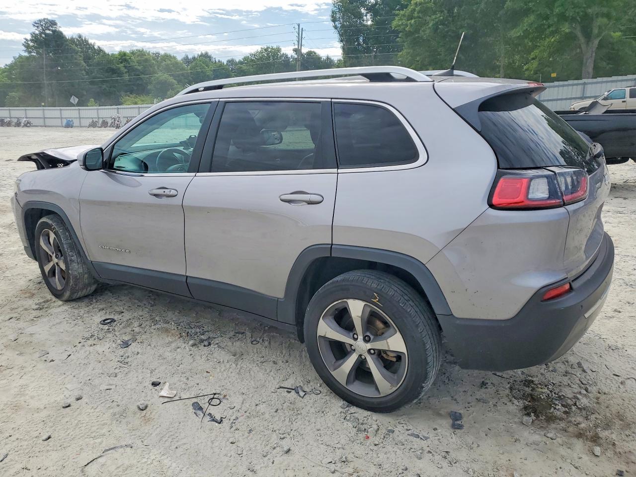 2019 JEEP CHEROKEE LIMITED photo 2