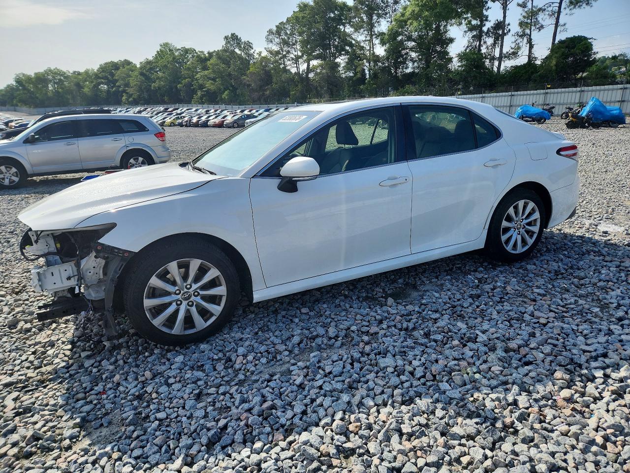 2018 TOYOTA CAMRY