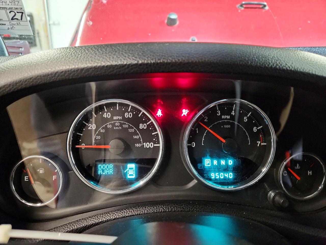 2013 JEEP WRANGLER SAHARA photo 25