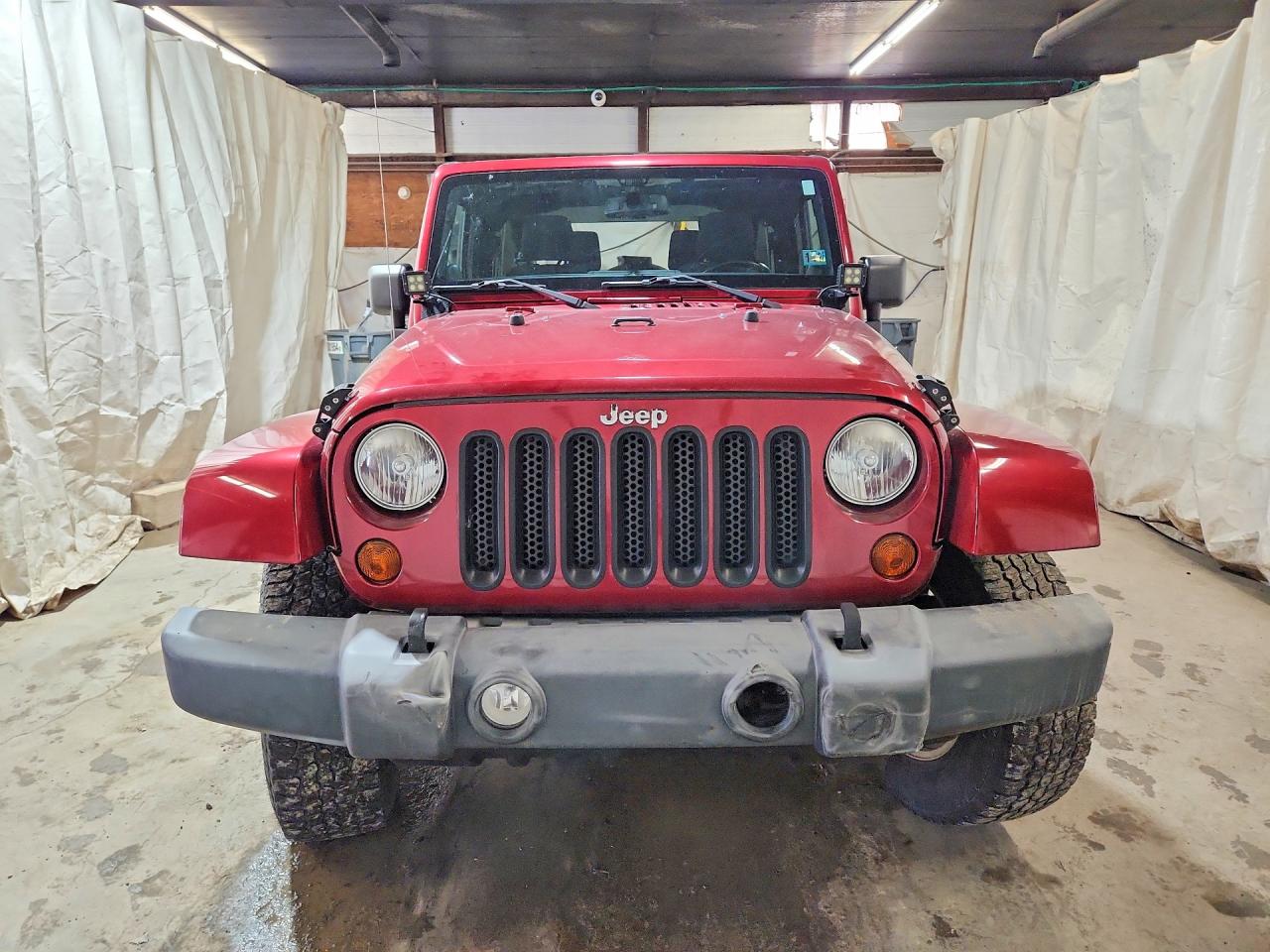 2013 JEEP WRANGLER SAHARA photo 13