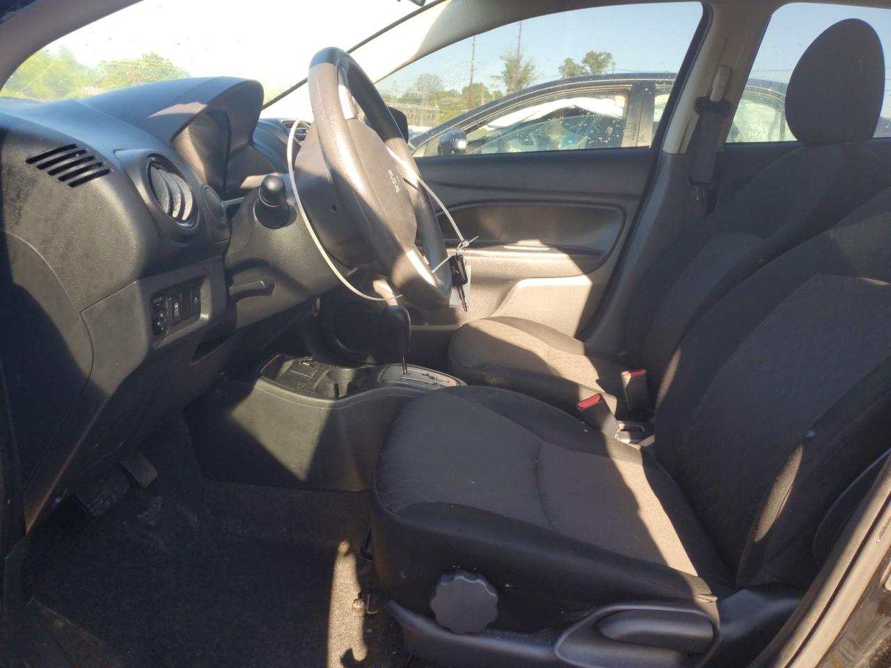 2024 MITSUBISHI MIRAGE ES photo 13