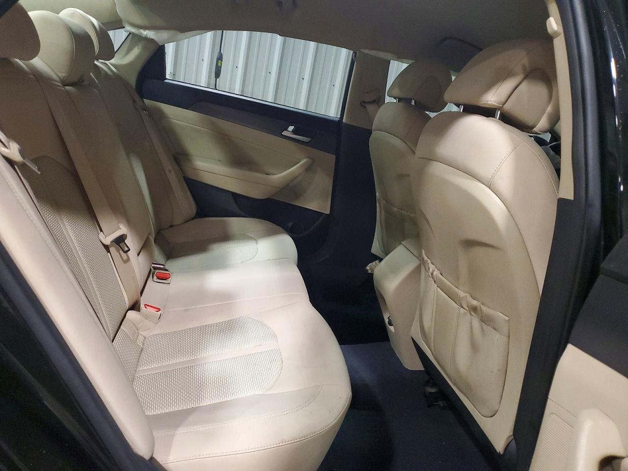 2015 HYUNDAI SONATA SPORT photo 28