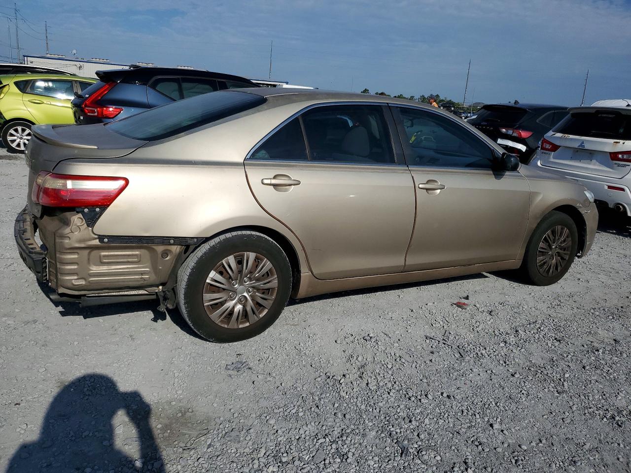 2009 TOYOTA CAMRY LE photo 5