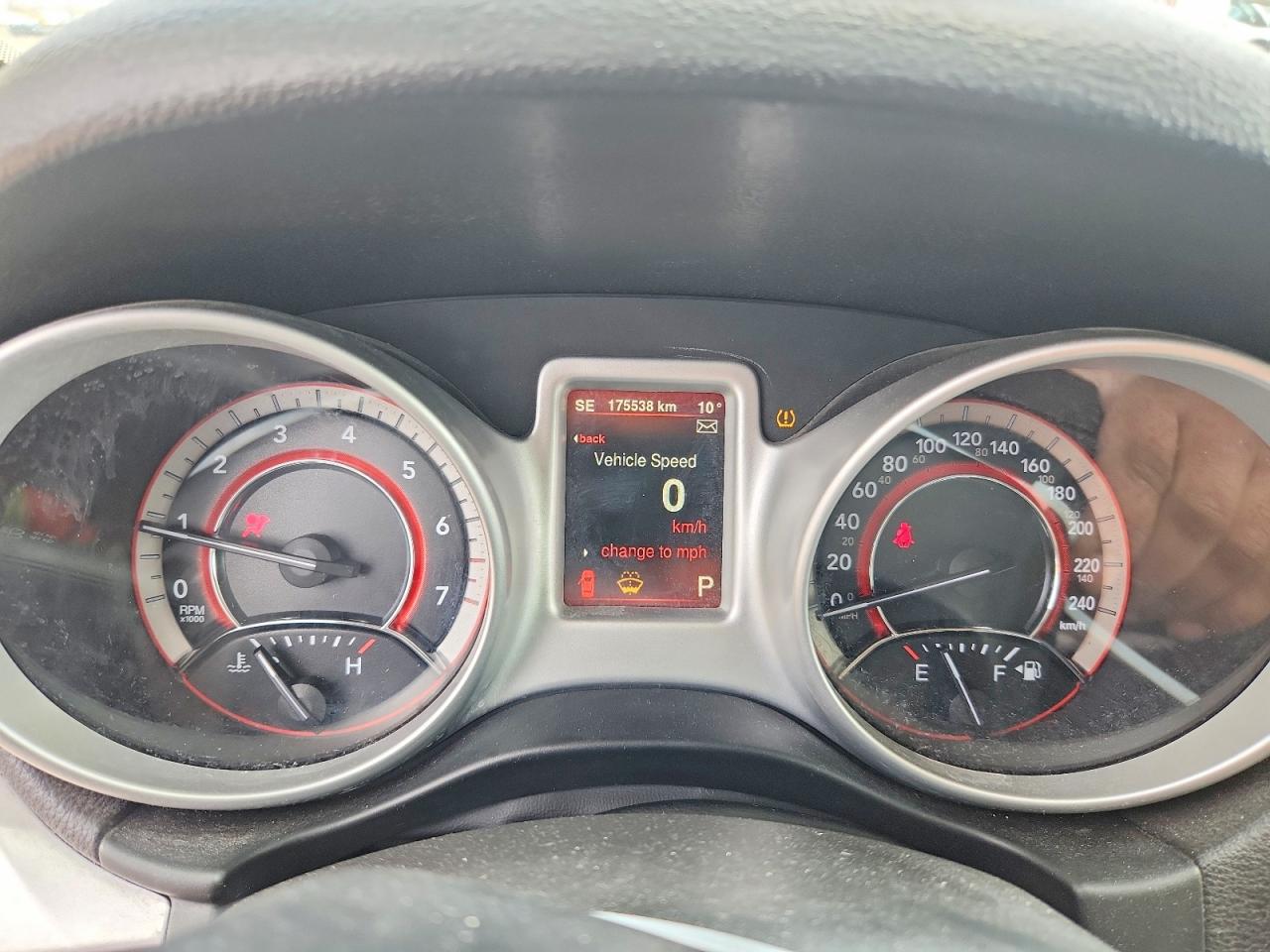 2015 DODGE JOURNEY SXT photo 9
