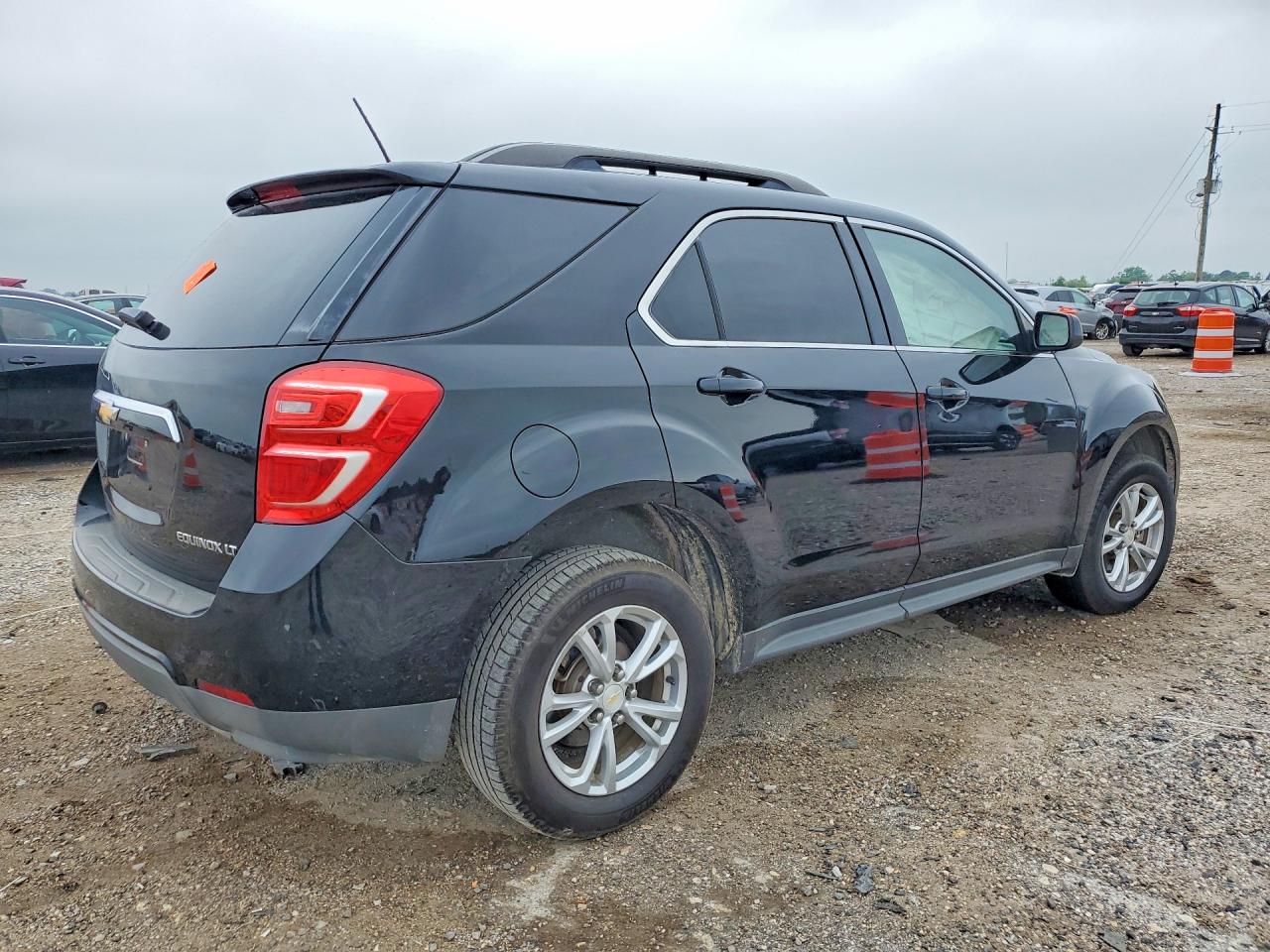 2016 CHEVROLET EQUINOX LT photo 5