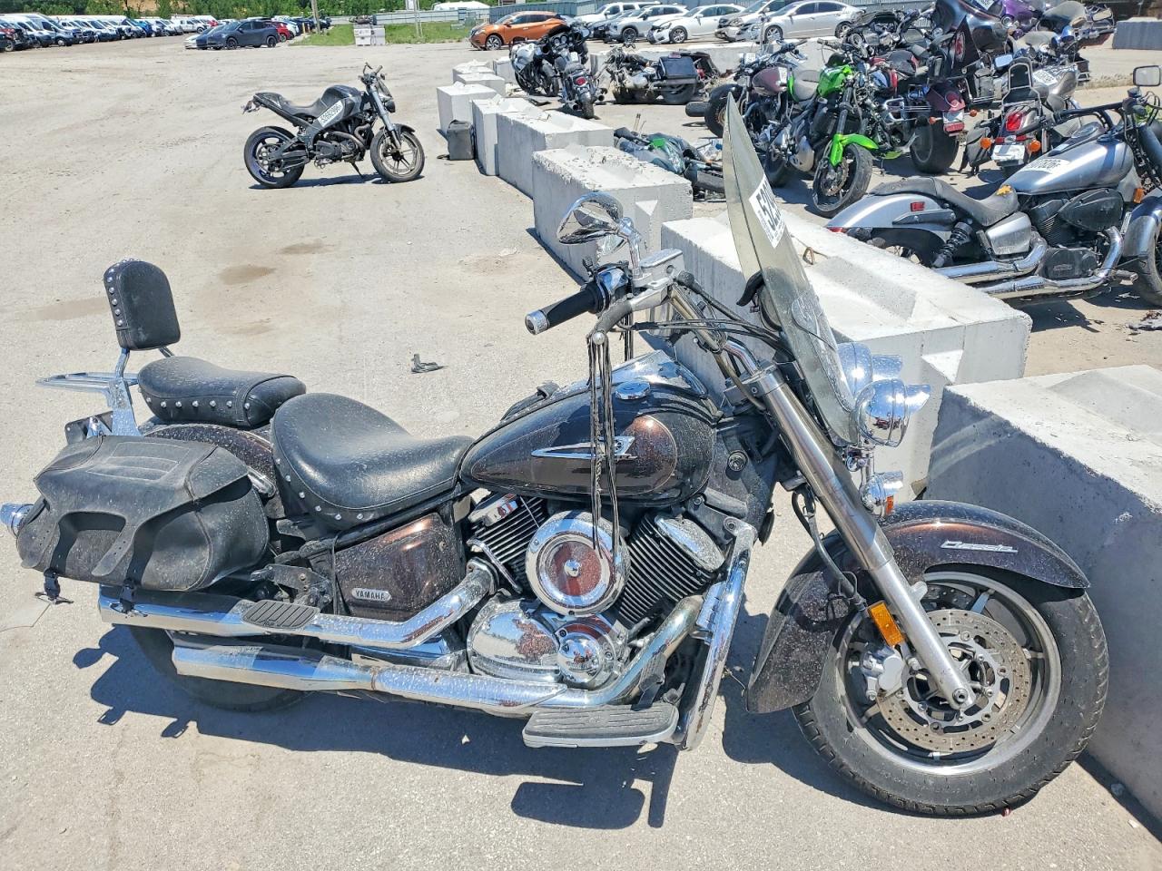 2004 YAMAHA XVS1100