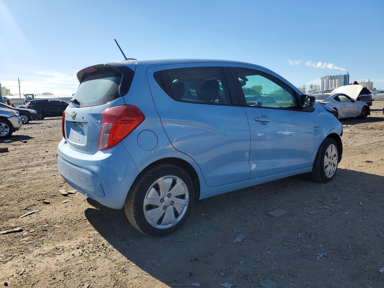 2016 CHEVROLET SPARK LS photo 3