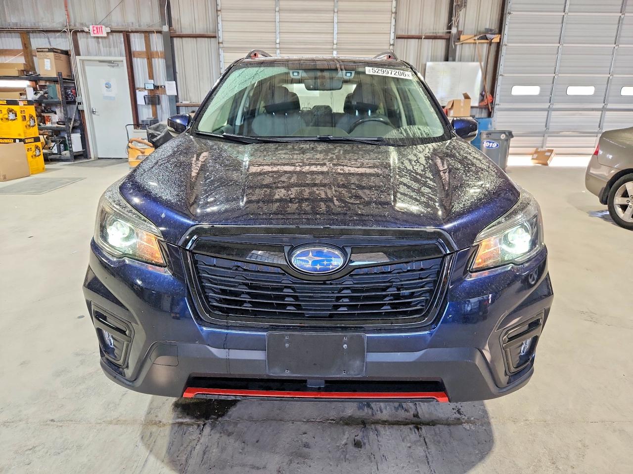 2019 SUBARU FORESTER SPORT photo 9