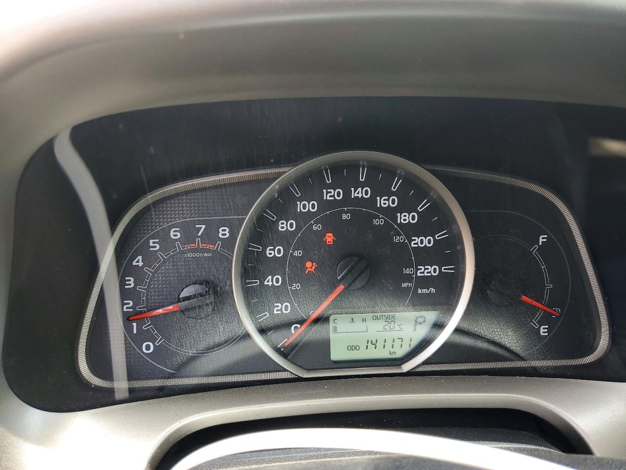 2015 TOYOTA RAV4 XLE photo 17