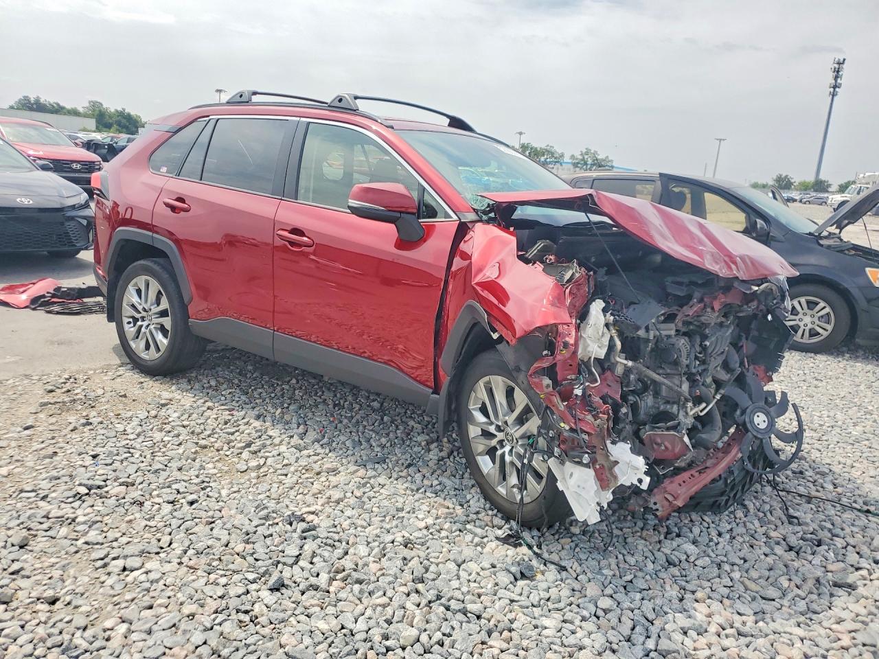 2021 TOYOTA RAV4 XLE PREMIUM photo 10