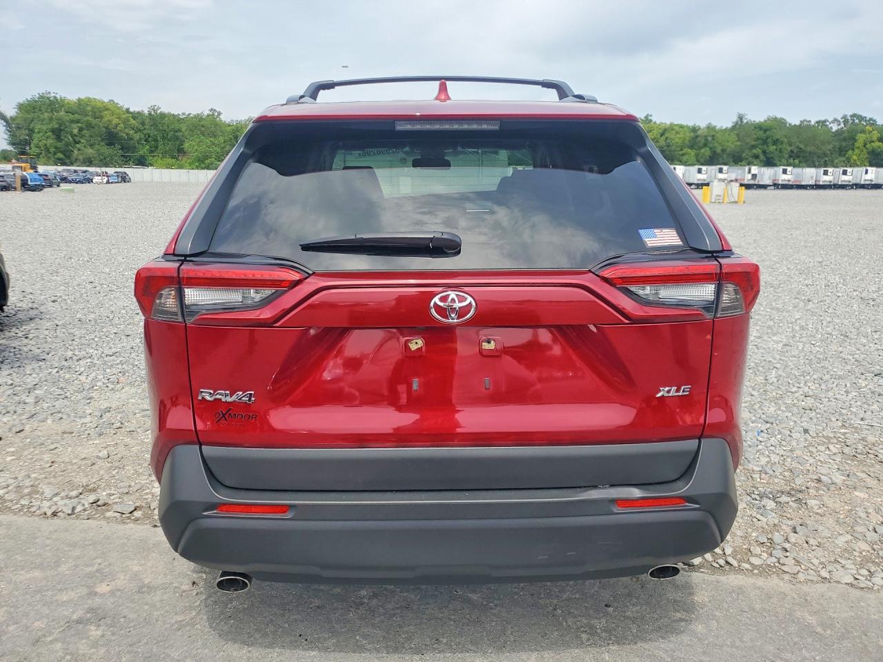 2021 TOYOTA RAV4 XLE PREMIUM photo 16